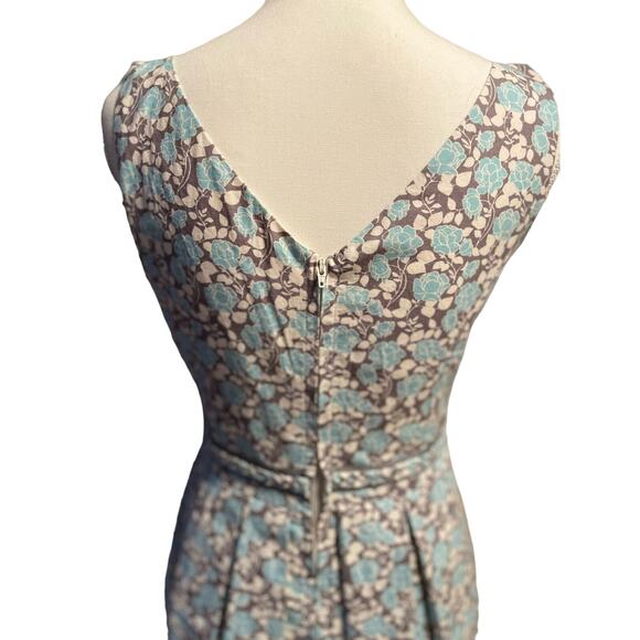 Vintage Women’s Dress Size 8 Braided Waist Dress With Pleated SKirt - Picture 4 of 5